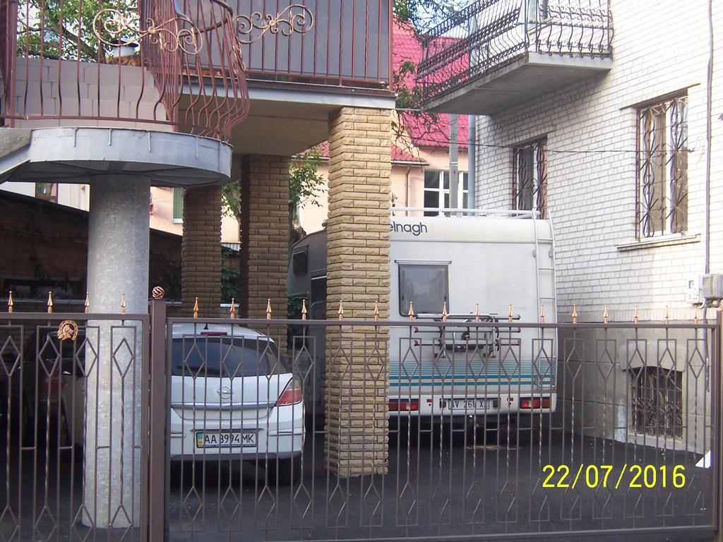 Apartments In Center Vinnytsia Exterior foto